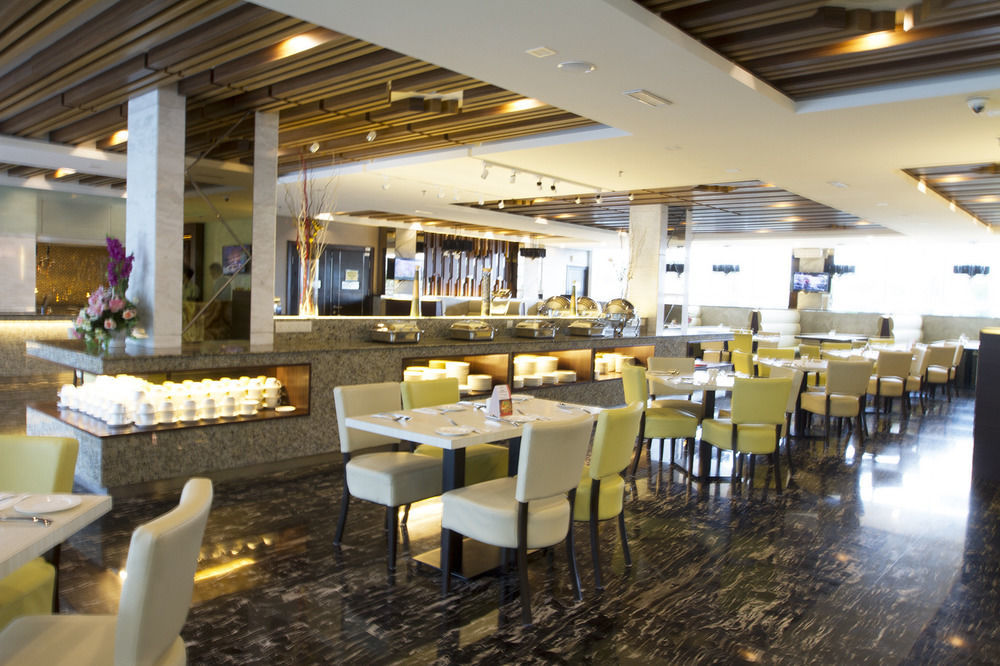 Promenade Hotel Bintulu Kültér fotó