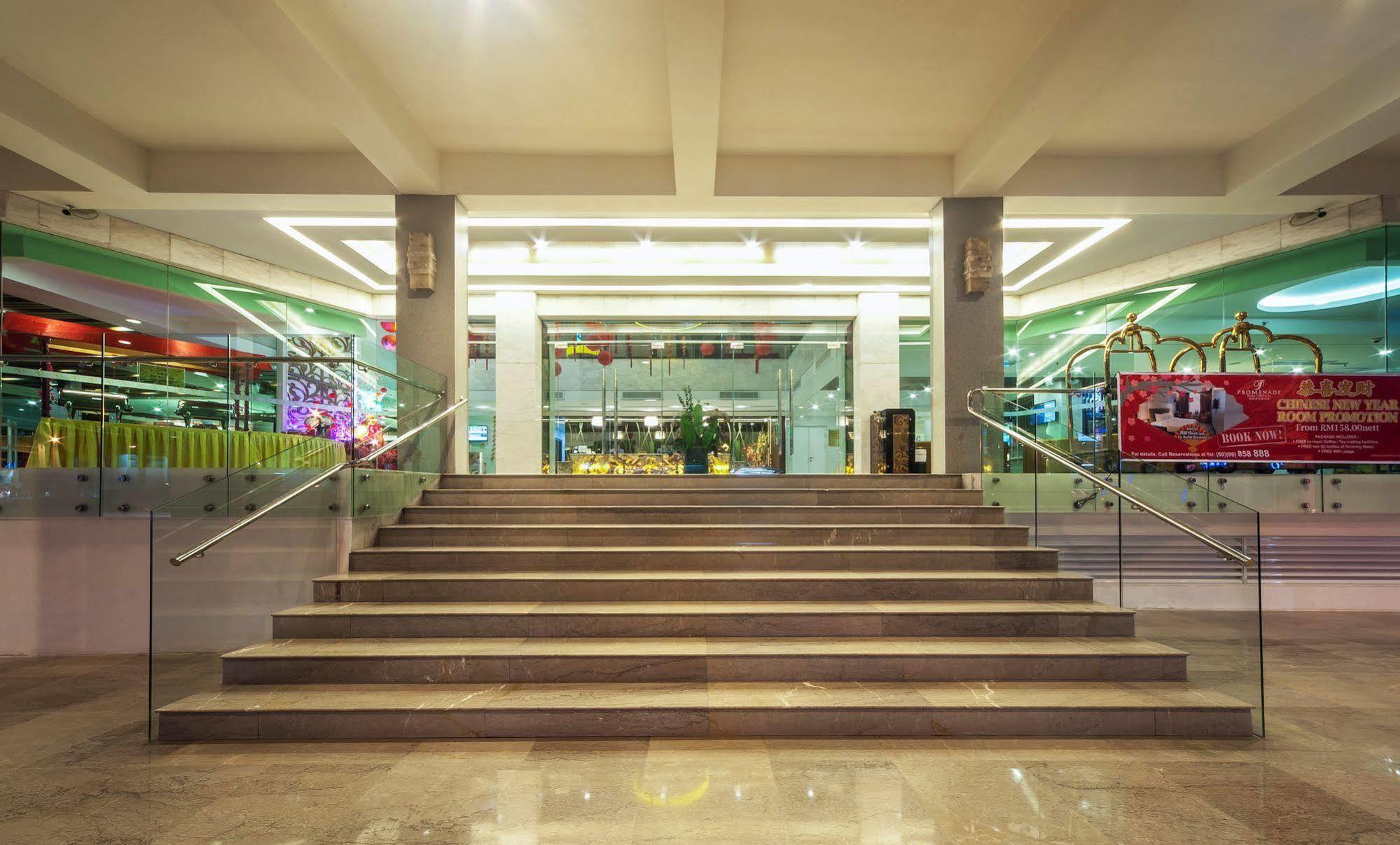 Promenade Hotel Bintulu Kültér fotó